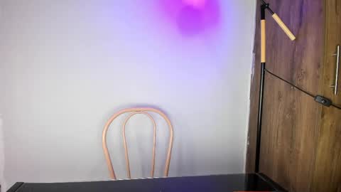 khate_smith online show from 04-19-26, 03:55