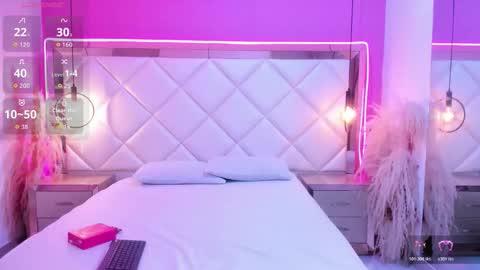 Snapshot of khathieebelle chatting on 04-06-26, 06:42 Khathiee online show from 04-06-26, 06:42