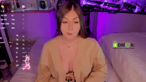 Khi.  online show from 01-12-25, 07:11