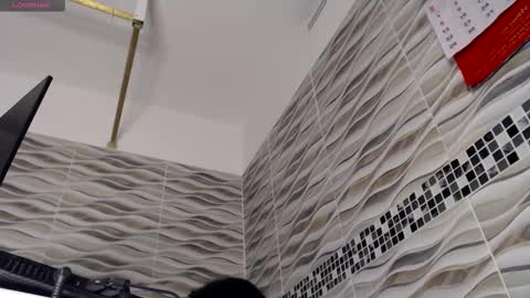 khloe33 online show from 12-05-25, 06:44