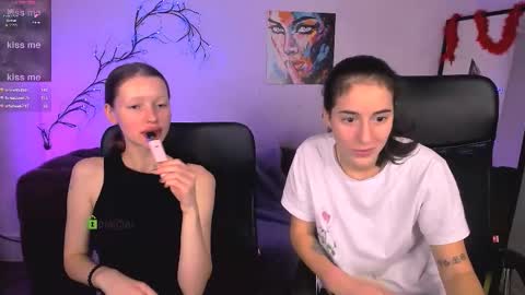 khloebeauty online show from 11-29-25, 08:23