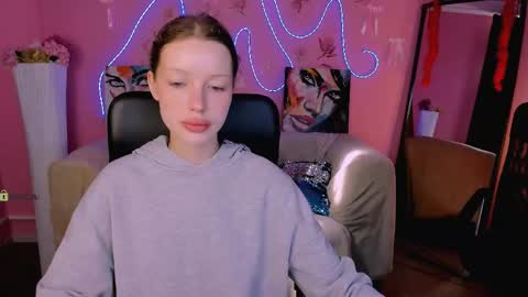 khloebeauty online show from 06-08-26, 05:41