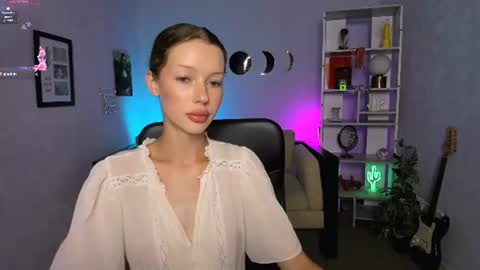 khloebeauty online show from 07-21-26, 05:43