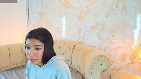 Khloe online show from 01-16-26, 05:11