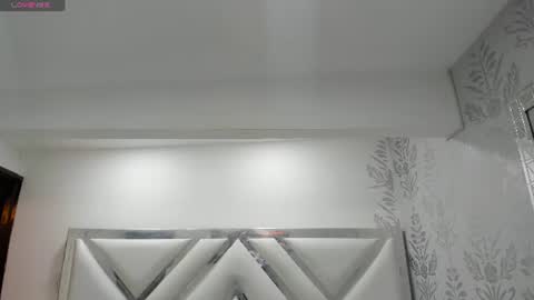 Khloe online show from 07-18-26, 03:54