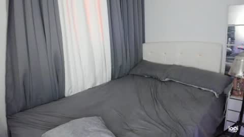 ur gurl Khloe online show from 07-07-26, 07:23