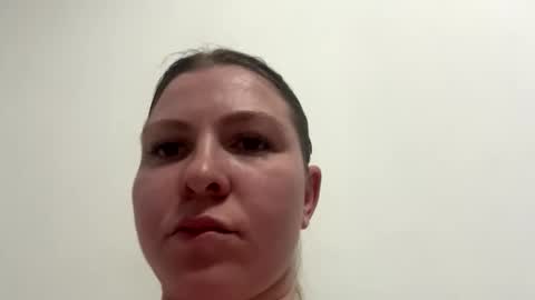 Snapshot of khloekross chatting on 03-13-26, 11:00 khloekross online show from 03-13-26, 11:00