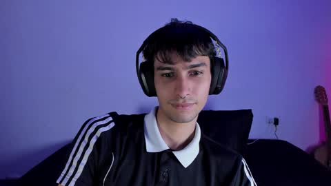 khozler_ online show from 01-31-25, 02:48