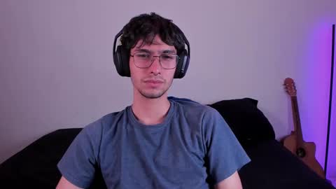 khozler_ online show from 03-04-25, 04:38