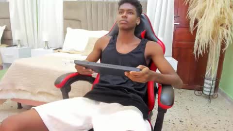 Snapshot of khris__evans chatting on 01-05-26, 06:44 Kris Evans online show from 01-05-26, 06:44