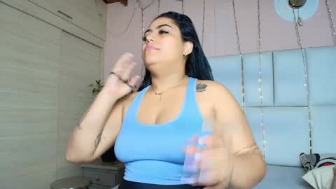    N         M online show from 02-05-25, 11:44