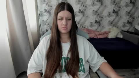 kianna_dior_ online show from 06-29-26, 09:37