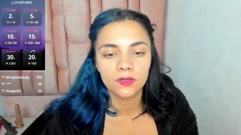 Snapshot of kiara_cruz__ chatting on 10-10-25, 08:57 kiara Cruz online show from 10-10-25, 08:57