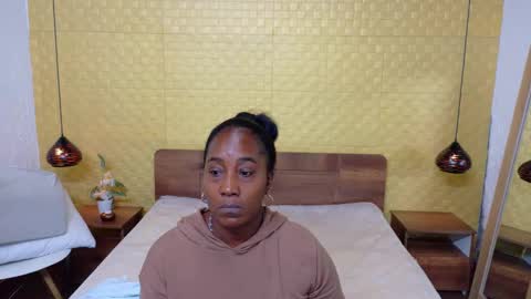 Kiara online show from 09-11-25, 02:11