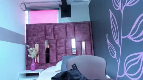 KIARA FOX online show from 03-04-26, 08:15