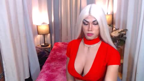 Snapshot of kiara_trans chatting on 03-06-26, 03:25 kiara_trans online show from 03-06-26, 03:25