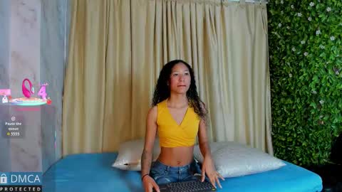 Snapshot of kiara_zahiri_ chatting on 09-20-25, 11:11 Kiara Zahiri online show from 09-20-25, 11:11