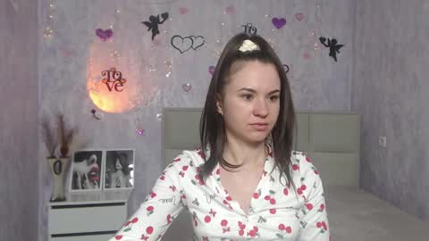 Kara online show from 03-08-25, 02:34