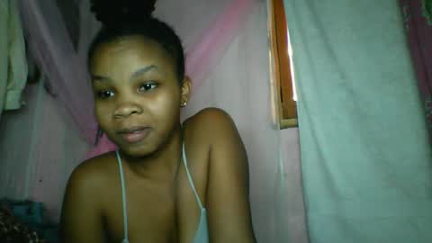 Snapshot of kiarah_69 chatting on 05-15-26, 01:18 kiarah 69 online show from 05-15-26, 01:18