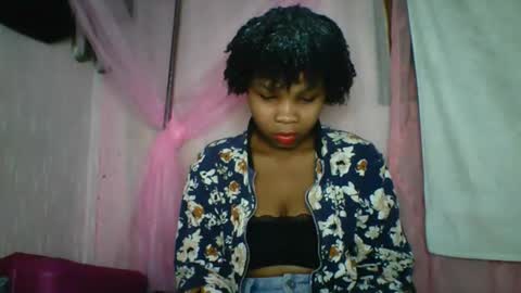 Snapshot of kiarah_69 chatting on 05-18-26, 07:41 kiarah 69 online show from 05-18-26, 07:41