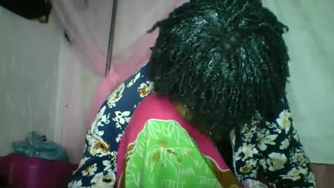 Snapshot of kiarah_69 chatting on 05-19-26, 01:56 kiarah 69 online show from 05-19-26, 01:56