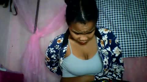 Snapshot of kiarah_69 chatting on 05-23-26, 03:27 kiarah 69 online show from 05-23-26, 03:27