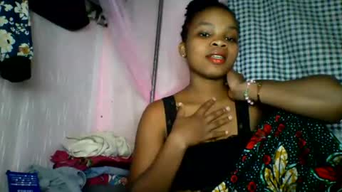 Snapshot of kiarah_69 chatting on 06-12-26, 06:51 kiarah 69 online show from 06-12-26, 06:51