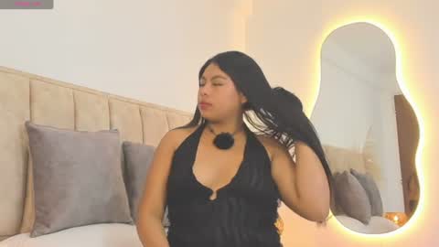 Snapshot of kiaralix chatting on 07-23-26, 12:03 Kiara Lix online show from 07-23-26, 12:03