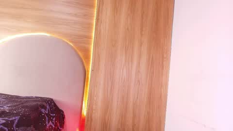 kiaralopez_ online show from 04-14-26, 03:34