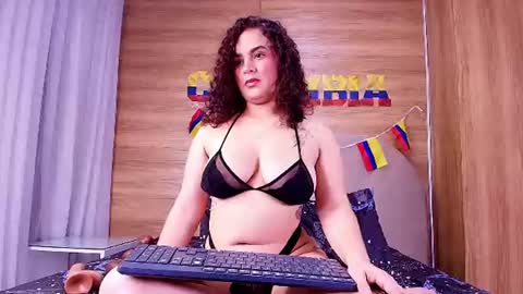 kiaralopez_ online show from 06-19-26, 04:28