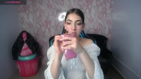kiara online show from 07-24-26, 08:29