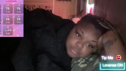 Snapshot of kiarasugars chatting on 12-15-25, 03:38 KiaraSugars online show from 12-15-25, 03:38