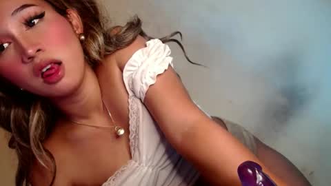 Snapshot of kiera_on_fire chatting on 01-11-25, 09:26 Kiera online show from 01-11-25, 09:26