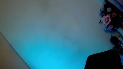 Snapshot of kiera_on_fire chatting on 10-23-25, 07:40 Kiera online show from 10-23-25, 07:40