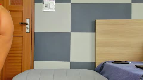 KIERA 31 online show from 09-25-25, 05:11