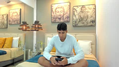 Kieran Derek online show from 10-29-25, 03:31