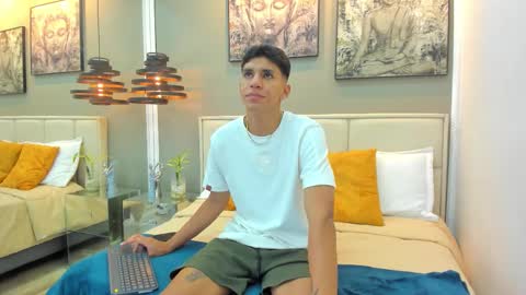 Kieran Derek online show from 11-08-25, 04:12