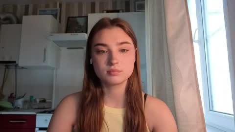 Snapshot of kierstentates chatting on 05-08-26, 05:24 Ola my name is Lissa Lets hit 10 Thumbs Up together online show from 05-08-26, 05:24
