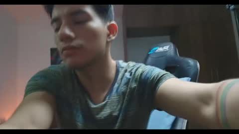 Snapshot of kikeruiz_19 chatting on 11-02-25, 12:35 kikeruiz 19 online show from 11-02-25, 12:35