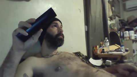 Snapshot of kiki1458 chatting on 12-17-25, 04:07 kiki1458 online show from 12-17-25, 04:07