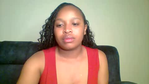 Snapshot of kiki_beby chatting on 03-11-26, 10:05 Angela online show from 03-11-26, 10:05