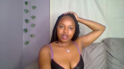 Snapshot of kiki_beby chatting on 03-24-26, 11:59 Angela online show from 03-24-26, 11:59
