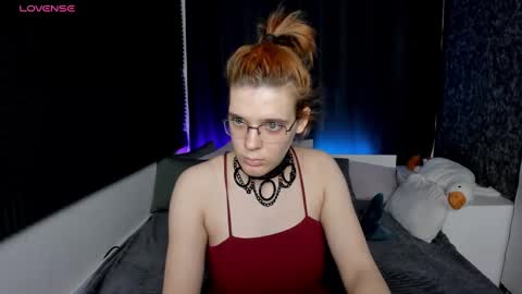 Kiki online show from 12-06-24, 01:33