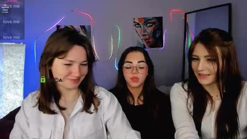 kiki_swan online show from 02-07-26, 10:57