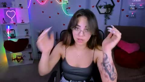 kiki_swan online show from 06-23-26, 07:12