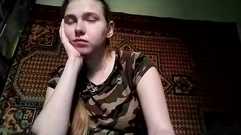 kikibang_ online show from 11-12-25, 08:37