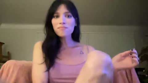 Kiki Hart online show from 11-22-25, 03:05