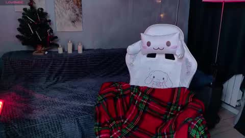 Snapshot of kikimoor chatting on 12-21-25, 03:13 Kiki online show from 12-21-25, 03:13