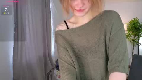 Snapshot of kikimoor chatting on 07-04-26, 03:35 Kiki online show from 07-04-26, 03:35