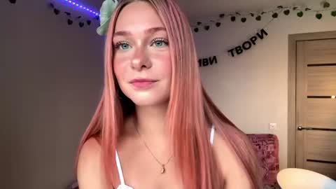 Snapshot of kikixie chatting on 07-08-26, 04:22 Lilly online show from 07-08-26, 04:22